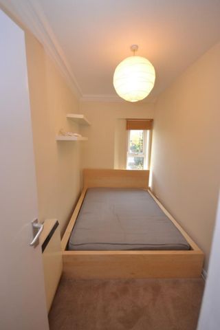2 bedroom Flat To Let - Photo 5