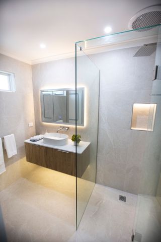 4/50 Fewster Road, Hampton East VIC 3188 - Block Of Units For Rent | Domain - Photo 3
