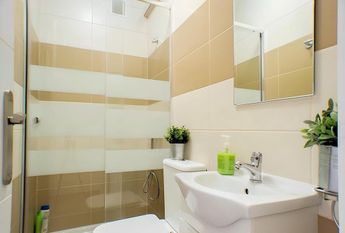 Calle Alicante, Getafe, Community of Madrid 28903