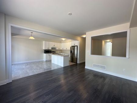 For Lease - 298 Forks Road, Welland, Ontario - Photo 3