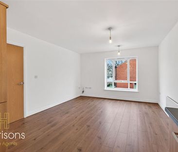 Bolton Road, Westhoughton, Bolton - Photo 1