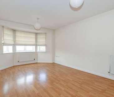 High Court, High Road, Byfleet, Surrey, KT14 - Photo 1