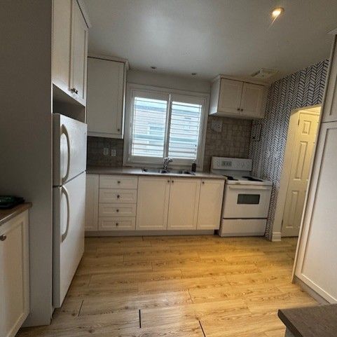 For Lease - 20 Elway Court, Toronto, Ontario - Photo 1