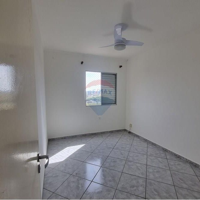 Apto 2 dorms, um banheiro, uma vaga coberta em Valinhos - SP - Foto 1