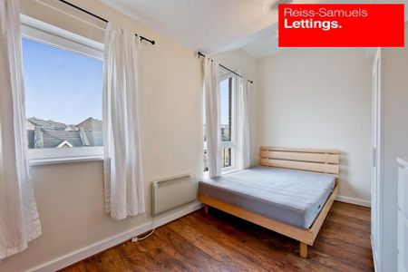 5 bedroom terraced house to rent - Photo 4