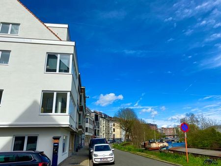 Appartement te huur - Photo 2
