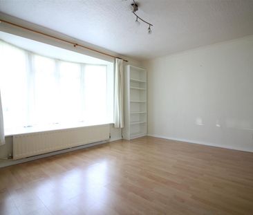 Wordsworth Way, West Drayton - Photo 1