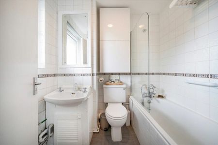 Highbury Grange, Islington, N5 - Photo 5