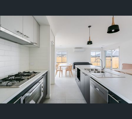Room 1/3 Linkage Street, Bonshaw, Vic 3352 - Photo 1