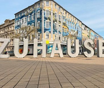 Exklusives Wohnen in Toplage - 2 Zimmer mit Außenstellplatz, EBK un... - Foto 1