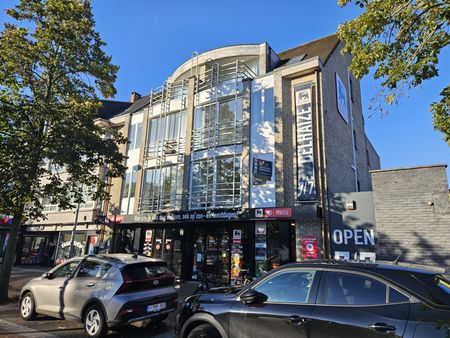 Gerenoveerd appartement met 2 slaapkamers - Foto 5