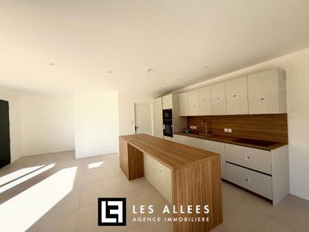 MAISON DE PLAIN PIED AVEC PISCINE - Photo 3