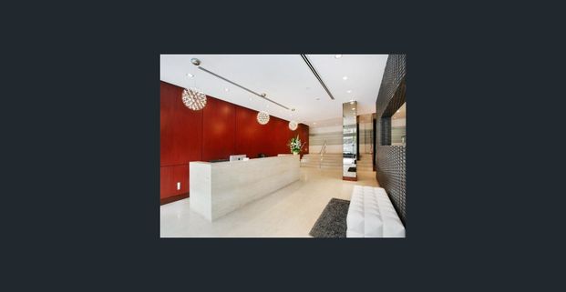 Luxurious Waterfront 1-bedroom Apartment - Photo 1