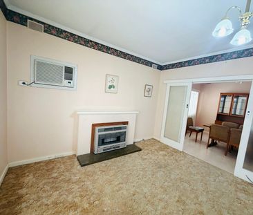 Charming Family Home in Edwardstown – 8 Gilpipi Avenue - Photo 3