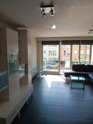 Appartement te huur - Photo 1