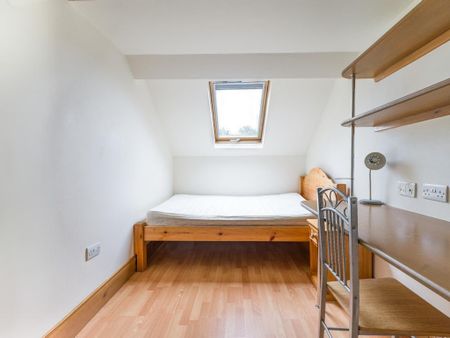 5 bedroom maisonette to rent - Photo 4