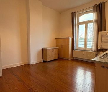 Appartement te huur in Marche-en-Famenne voor € 720 met 1 slaapkamer - Photo 6