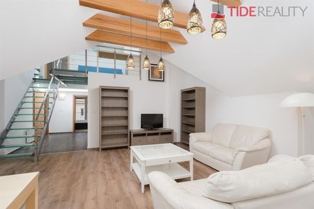 Apartment for rent, 4+kk - 3 bedrooms, 140m - Photo 2