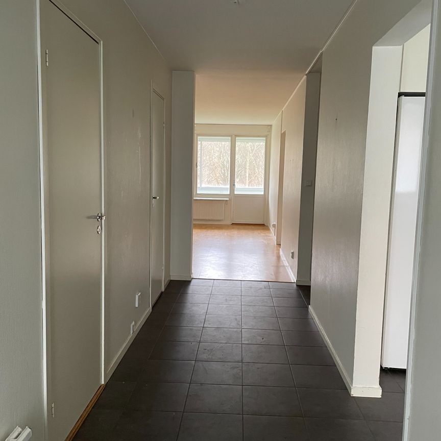 Fyrverkaregatan 8 - Photo 1