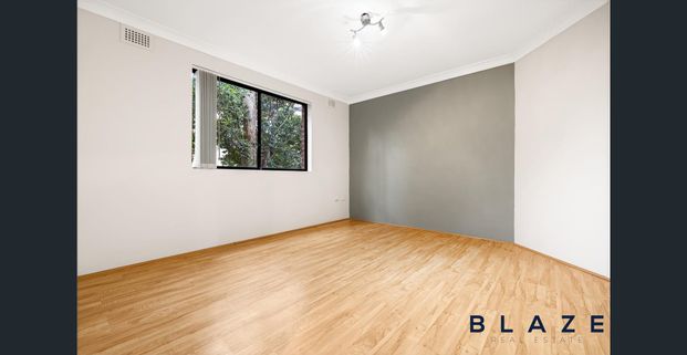 Recently Renovated 2 bedroom unit - Photo 1