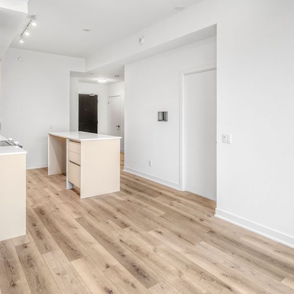 For Lease - 405 Dundas Street Unit# 306, Oakville, Ontario - Photo 1