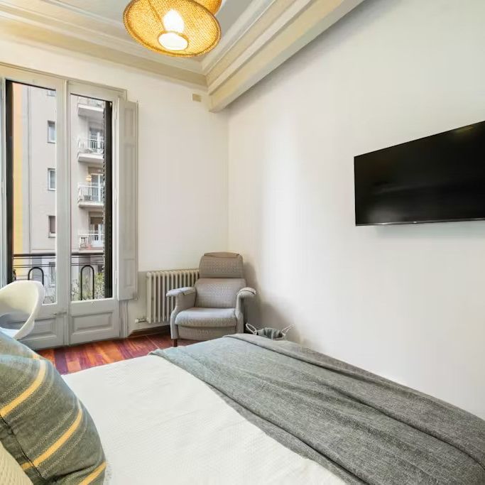 Avinguda de la Riera de Cassoles, Barcelona, Catalonia 08012 - Photo 1