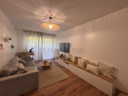 Location Appartement 2 pièces 42m² - Photo 2