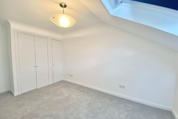 Oakwood Road - Photo 1