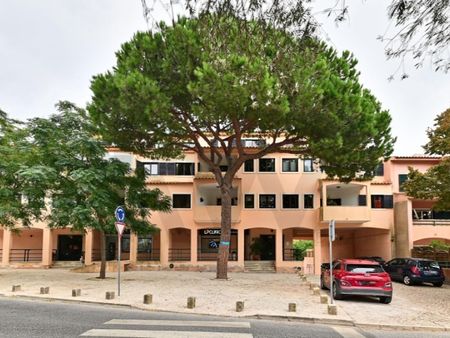 Apartamento T4 em Lisboa - Photo 2