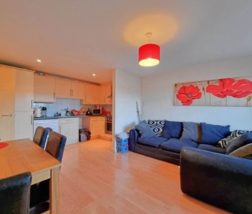 2 bedroom apartment to rent - Photo 2