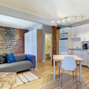 Colombier Loft Studio Entièrement Meublé à Louer Vieux-Québec Juillet 2026 - Photo 2
