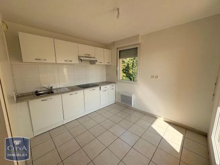 Appartement à louer 4 pièces 76.97m² - Photo 4