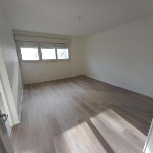 Location Appartement à LE PONT DE CLAIX - Photo 2