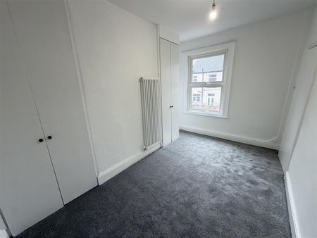 Asquith Avenue, Birkenhead - Photo 4