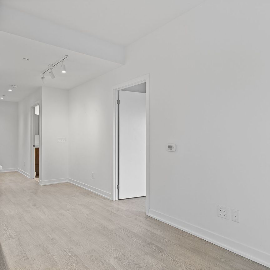 For Lease - 1928 Lake Shore Boulevard Unit# 2103, Toronto, Ontario - Photo 1