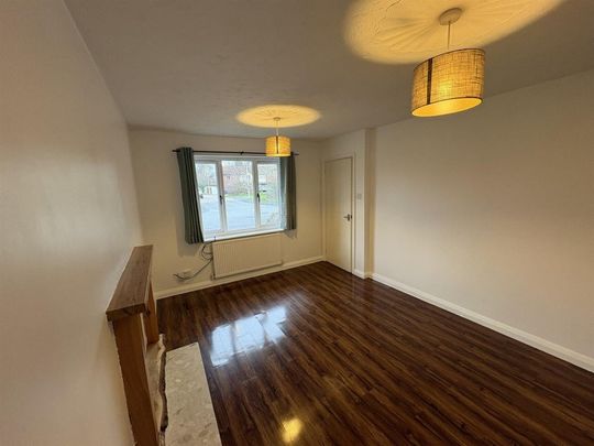 2 BED Terraced House To rent - Photo 1