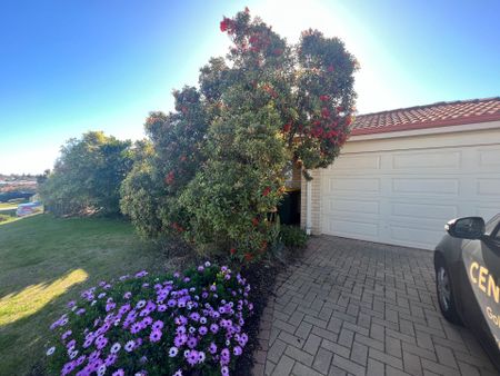 Family Home Close to Amenities - Photo 3