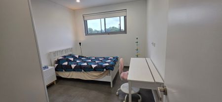 South Wentworthville - Photo 5