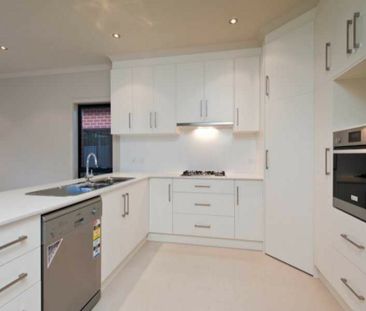 13A Davies Avenue, Tranmere SA, Belconnen - Photo 5