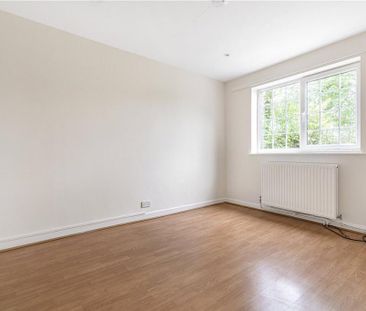 7 bedroom detached house to rent - Photo 4