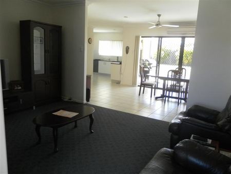 19 Gum Tree Drive, QLD 4655, Urraween - Photo 5