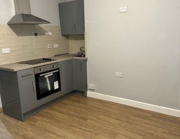 Great Avenham Street, Preston - Photo 1