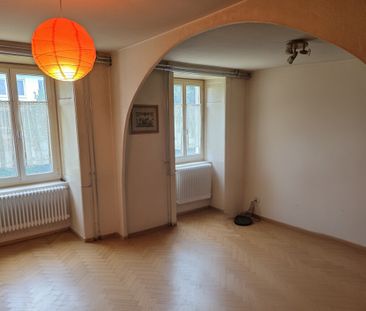 Appartement deux pièces surface de trois - Photo 3