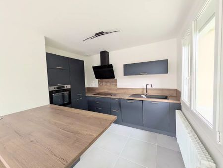 Location Maison 4 pièces 77 m2 à Neufchâteau - Photo 4