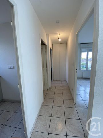 Location Appartement 2 pièces 60m² MONT DE MARSAN 40000 - Photo 4