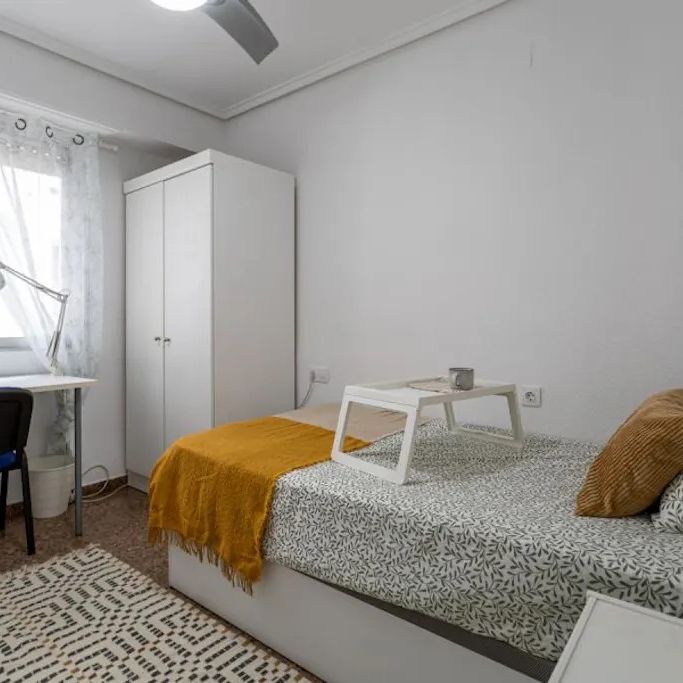 Carrer del Beat Joan Grande, Valencia, Valencian Community 46011 - Photo 1