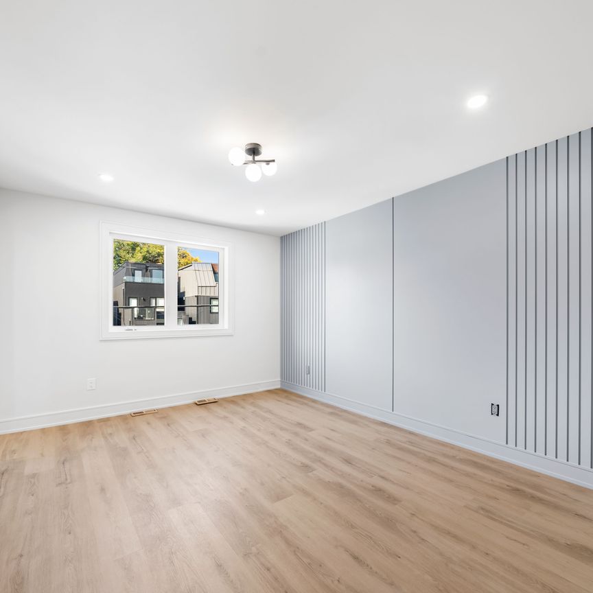 For Lease - 158 Dovercourt Road Unit# Laneway, Toronto, Ontario - Photo 1