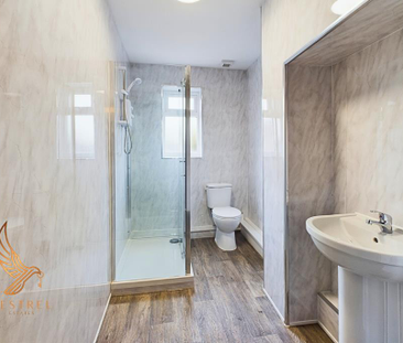 3 bedroom terraced house to rent - Photo 5