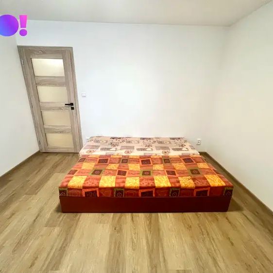 Pronájem bytu 3+1, 70 m - Photo 1