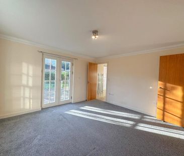 2 bedroom apartment to rent - Photo 4